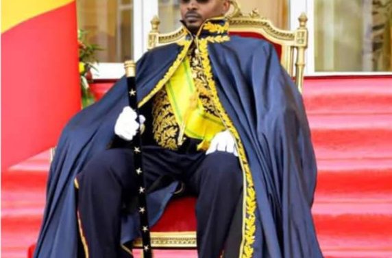 Tchad : Mahamat Idriss Déby reçoit ses attributs de Maréchal