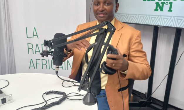 Appel au boycott de la présidentielle du 12 avril 2025 au Gabon, avec Marc Ulrick MALEKOU sur les antennes d&rsquo;AFRICA N°1