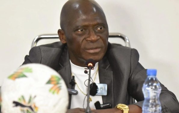 FOOT BALL: Le gabonais Pierre Alain MOUNGUENGUI, promu Vice-Président de la Caf.